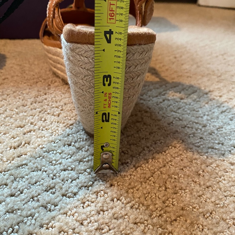 Lucky Brand wedge sandals. Size 10. Never worn - Picture 5 of 5